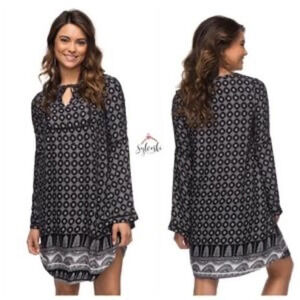 Roxy Black and Gray Geometric Long Sleeve Dress